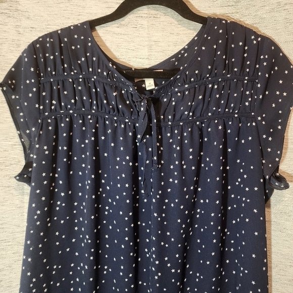 Croft & Barrow Sheer Star Top Blue Medium - Picture 4 of 6